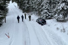 Fahrzeug_geschwaerzt