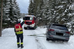 Fahrzeug_geschwaerzt_3